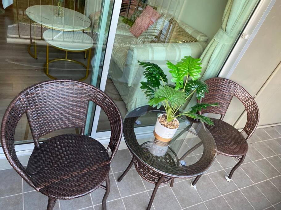 Bts Phrom Phomg /sukhumvit Road Appartement *